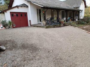 Agrandissement d’un parking sur les hauteurs de Marcillac Vallon près de Rodez